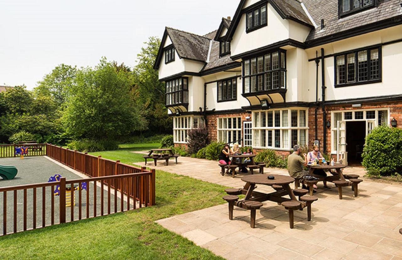 The At Woodhall Woodhall Spa